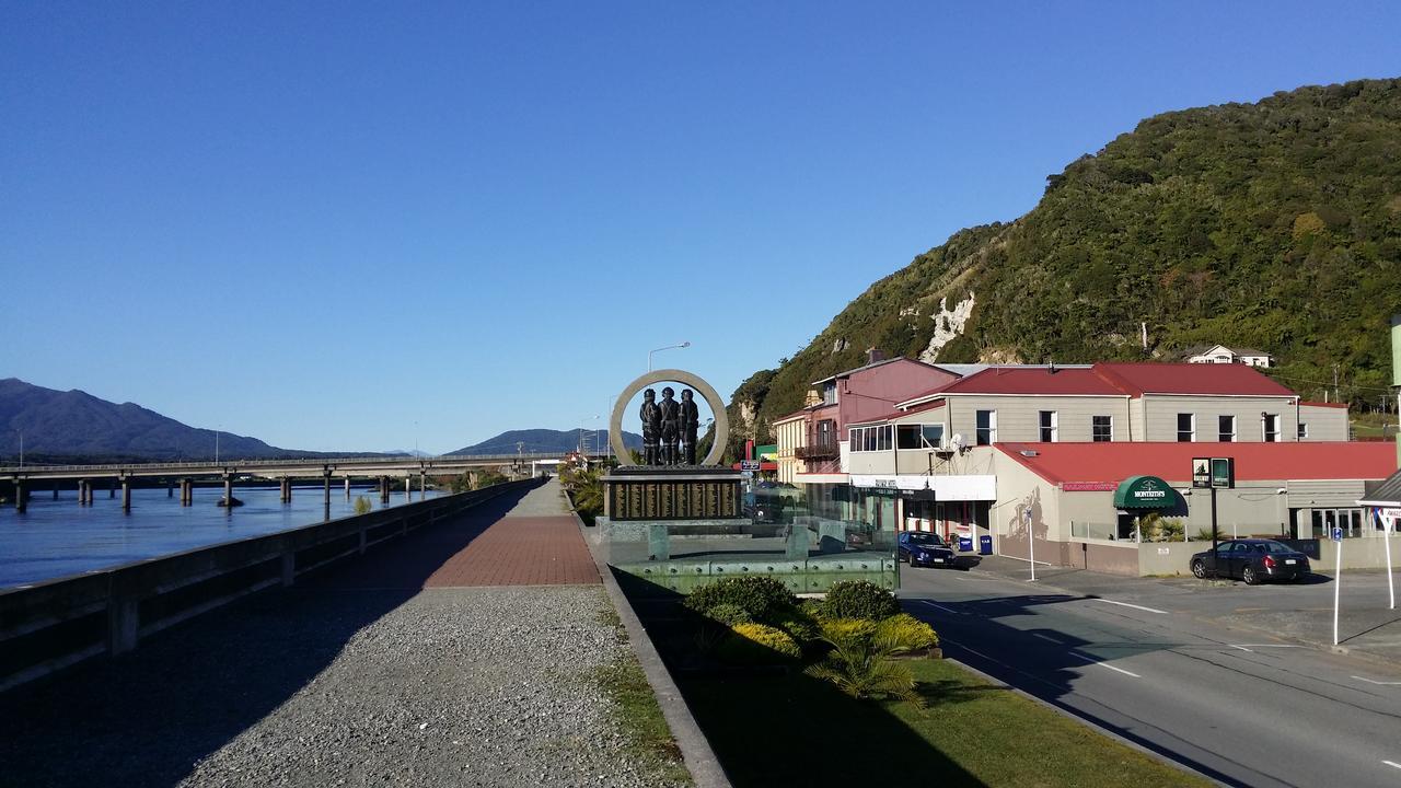 Railway Hotel Greymouth Εξωτερικό φωτογραφία